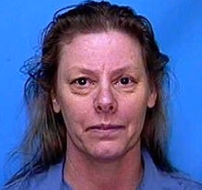 8. Gái mại dâm Aileen Wuornos đã giết ít nhất 6 người đàn ông từ năm 1989 đến 1990. Bà ta tuyên bố là những người này đã cưỡng hiếp bà ta và bà ta phải giết họ để tự vệ. Cuối cùng Aileen Wuornos bị tử hình bằng tiêm thuốc độc vào năm 2002.