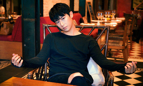 Rocker Nguyễn cho biết nghệ sĩ nhận được đặc ân nên không có quyền lớn tiếng với khán giả.