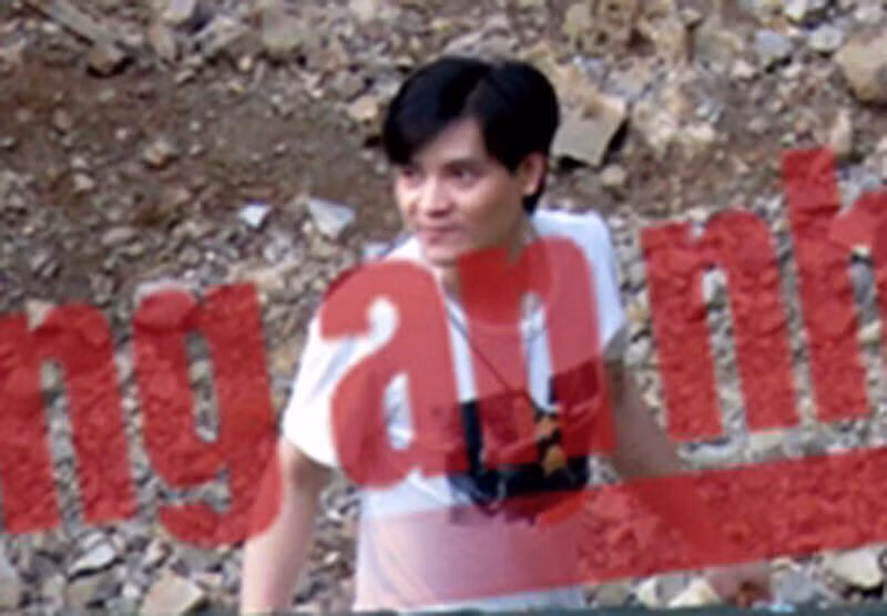 Tuân từng nổi tiếng khắp làng quê với phong cách "đại gia" lắm tiền. (Ảnh CAND)