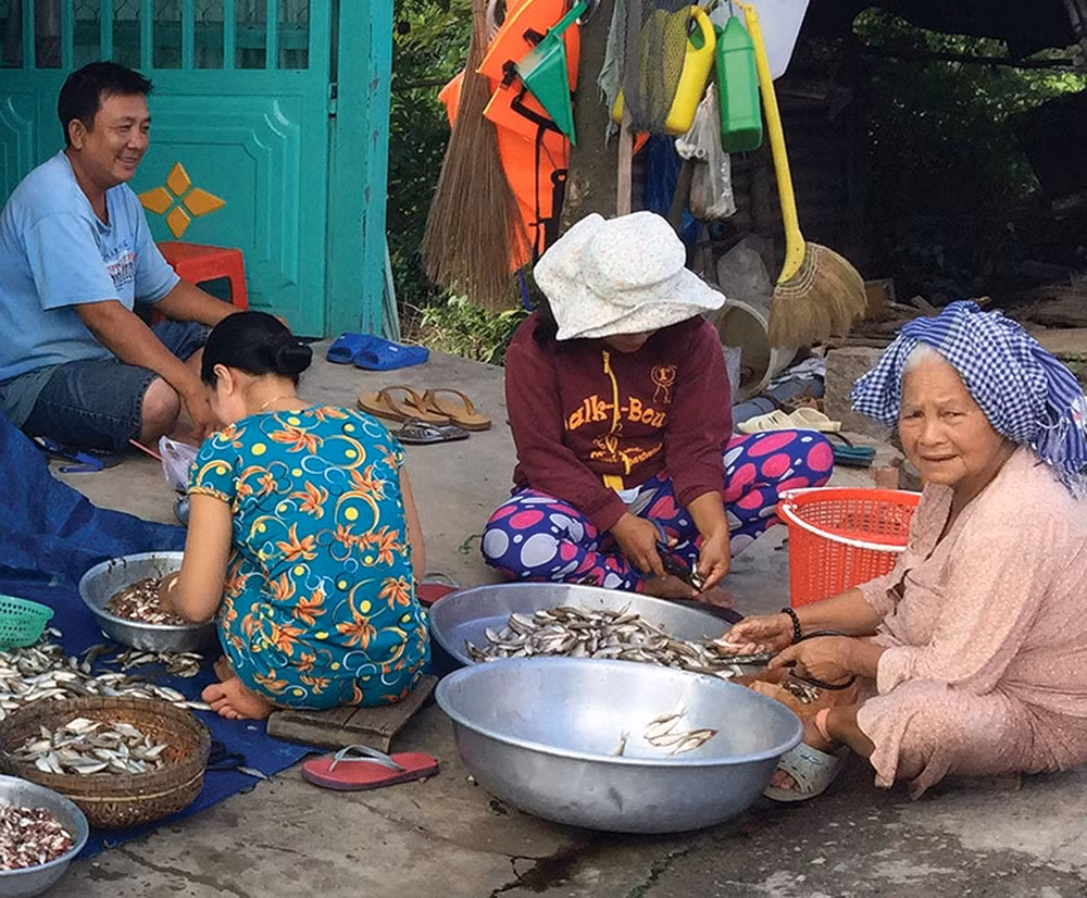 Mua nuoc noi: Cho am ap san vat, ngoi le oc, mo ca cung co tien-Hinh-2