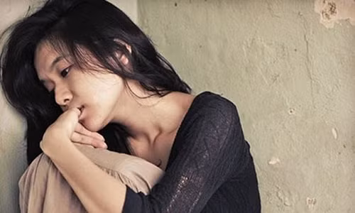 Tro thanh no le tinh duc cua nguoi yeu chi vi so cau noi “goodbye“