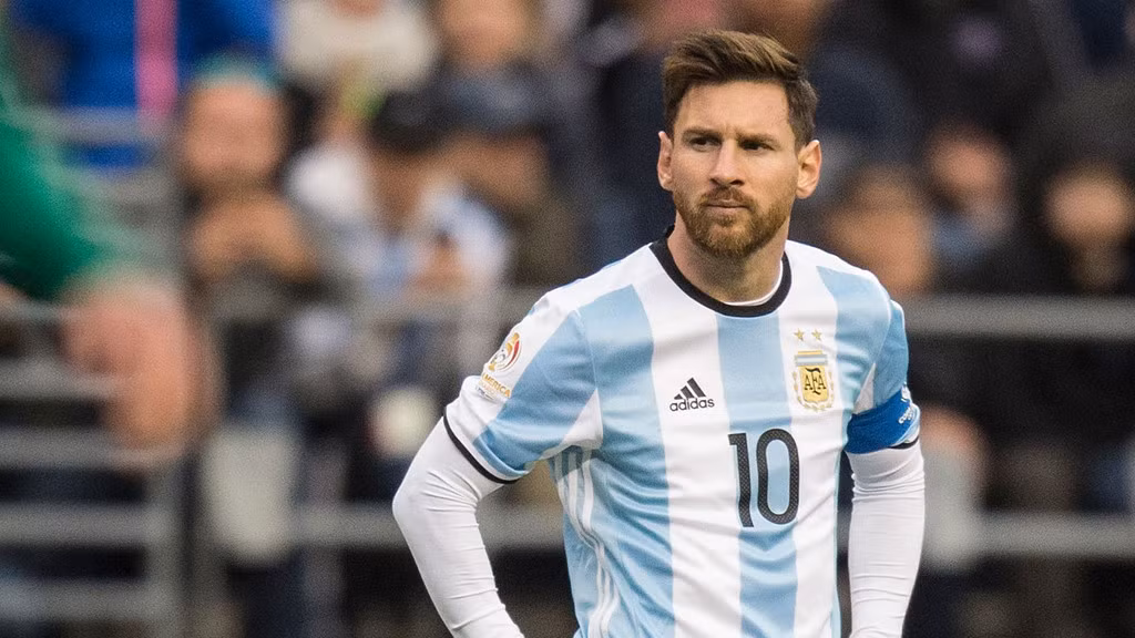 Các hợp đồng quảng cáo đã đem về cho Messi 27 triệu USD.
