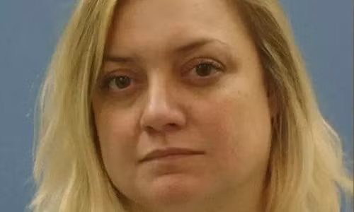 Chân dung nữ hiệu trưởng Courtney Alfred.