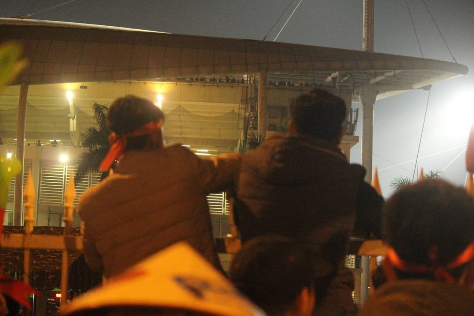 CDV qua khich day rao, nem gay o san My Dinh-Hinh-6