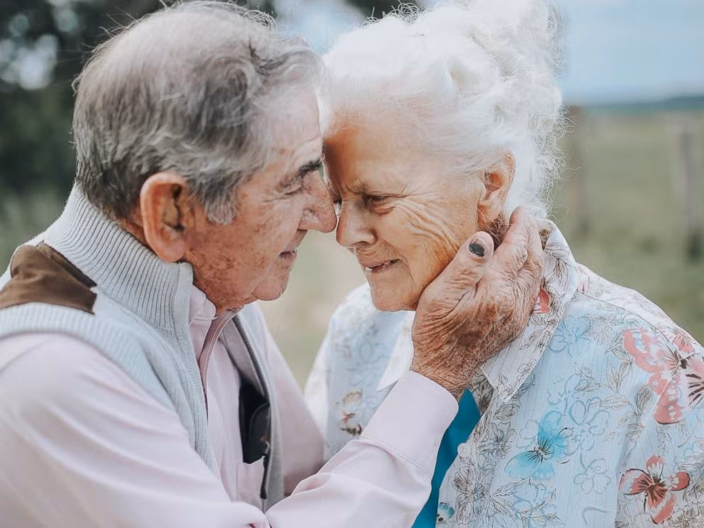 7 cau chuyen cho thay tinh yeu dich thuc van con ton tai-Hinh-3