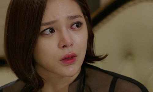 Biết được sự thật giữa chồng và bạn thân, tôi đã rất sốc. Ảnh minh họa