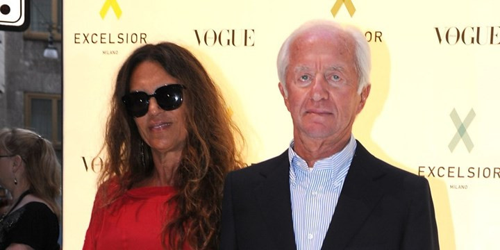 Leonardo Del Vecchio lớn lên trong một trại trẻ mồ côi và sau đó làm việc trong một nhà máy, nơi ông mất một phần ngón tay. Ở tuổi 23, Del Vecchio mở cửa hàng kính của riêng mình và thành công với thương hiệu như Ray-Ban và Oakley. Hiện tài sản của ông lên tới 22,2 tỷ USD.