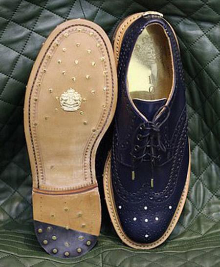 Doi giay thung lo cho ma gia toi gan 300 trieu dong-Hinh-3