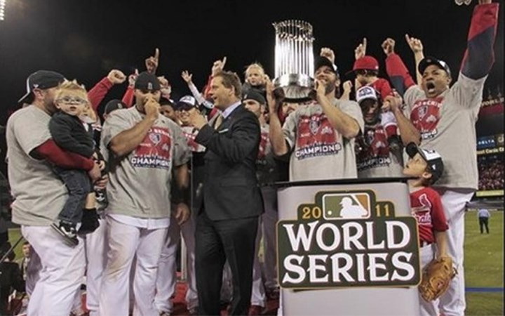 Thương hiệu MLB World Series trị giá 130 triệu USD.