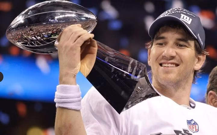 Thương hiệu Super Bowl trị giá 470 triệu USD, đứng đầu bảng xếp hạng trong làng thể thao, theo thống kê của tạp chí danh tiếng Forbes.