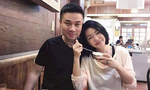 Chỉ vì tin tưởng chồng, yêu xa suốt 3 năm mà cô vợ bị phản bội lúc nào không hay (Ảnh minh họa)