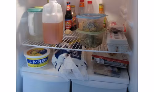 Sử dụng tủ lạnh đúng cách không chỉ giúp tăng tuổi thọ của tủ, mà còn tiết kiệm đáng kể điện năng.