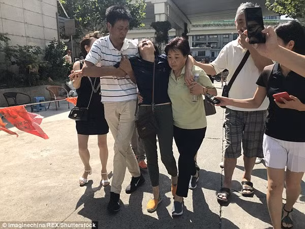 Vo xinh dep, kiem duoc nhieu tien van bi chong phu bac giet da man-Hinh-2