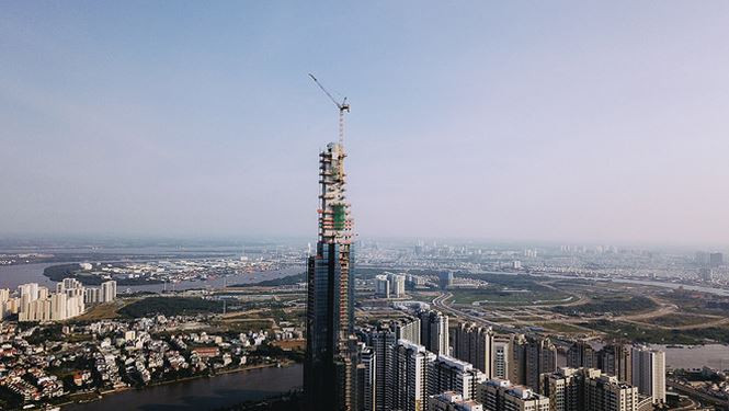 Công trình toà nhà cao nhất Việt Nam dự kiến sẽ được hoàn thành toàn bộ tổ hợp vào cuối năm 2018.