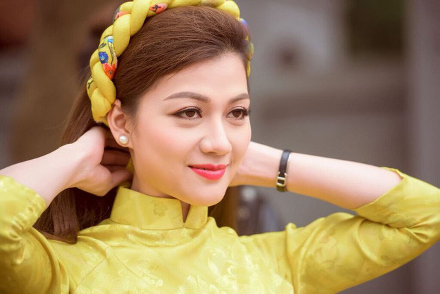 Thái Nhiên Phương sinh ngày 15.9.1987 ở tỉnh Đắk Lắk. Hiện tại, cô đang sinh sống và làm việc tại TP.HCM. Nhiên Phương được nhiều người chú ý khi giành ngôi Hoa Hậu tại cuộc thi Hoa hậu Phụ nữ Người Việt Quốc tế 2017. Cô có thành tích học tập khá ấn tượng và thành thạo 2 ngoại ngữ tiếng Anh và Trung. Cùng ngắm vẻ xinh đẹp của Thái Nhiên Phương: