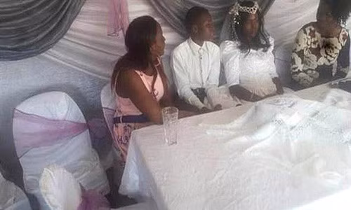 Cap doi “thue” nguoi dong gia co dau, chu re lam dieu kho tin