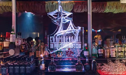 CLB LA Confidential ở Anh vừa bị yêu cầu đóng cửa.