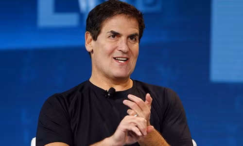 Tỷ phú Mark Cuban thường đưa ra những lời khuyên về tài chính trên các phương tiện truyền thông.