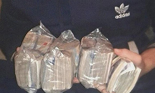 Bang dang Albania thong tri duong pho Anh voi loai ma tuy tinh khiet