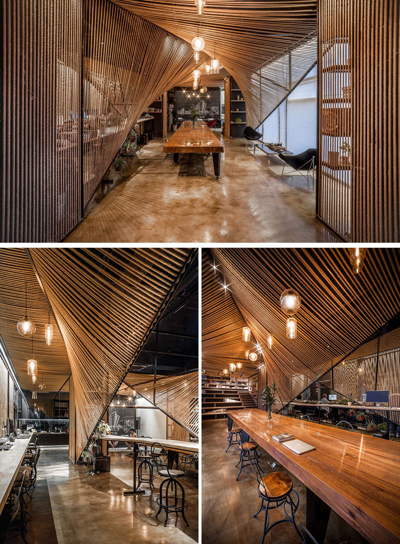 Dây thừng không chỉ ngăn cách không gian mà còn che đi những hệ thống dầm. Kết hợp với hệ thống chiếu sáng, nó tạo nên một không gian thoải mái và thân thiện.