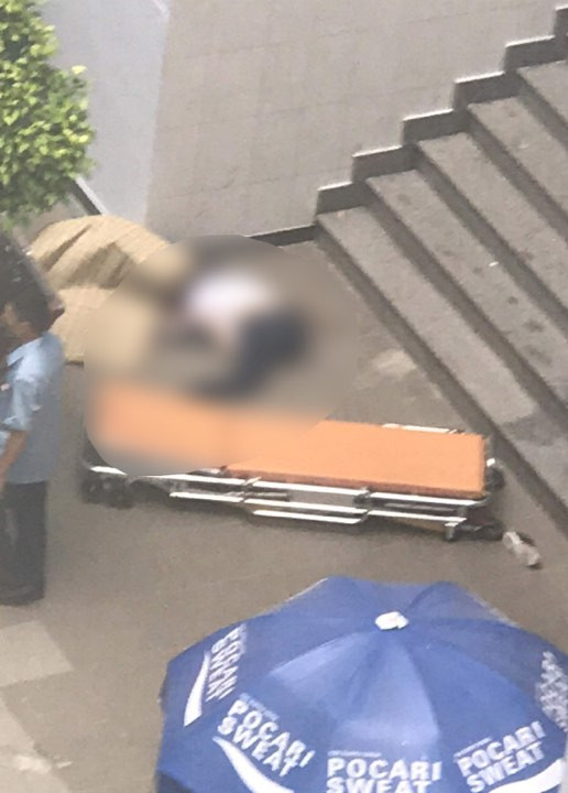 Hiện trường nơi nữ sinh viên nhảy lầu tự tử - Ảnh: Thu Hà