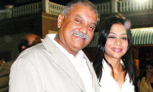 Me ty phu len ke hoach giet con de doc chiem tai san