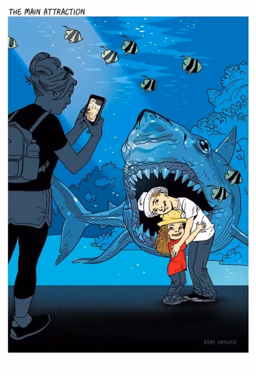 Mọi người chụp ảnh mọi lúc mọi nơi, bất kể mọi địa hình, tình huống. 