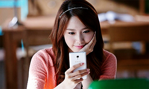 Tôi thường xuyên gọi điện thoại kiểm tra nhưng Tuấn Anh thường chống chế là bận việc. (Ảnh minh họa)