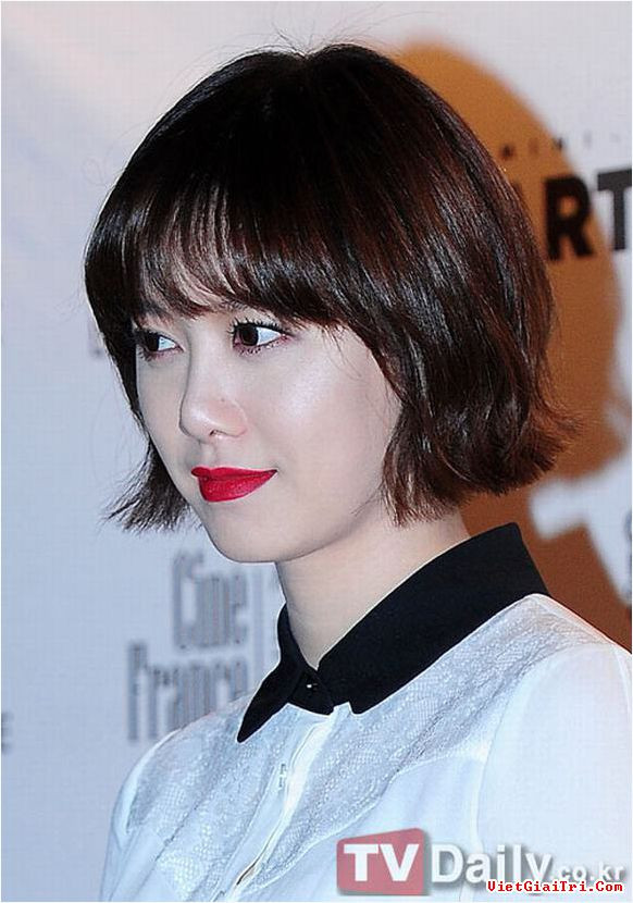 Gương mặt bự phấn đáng sợ của Goo Hye Sun.