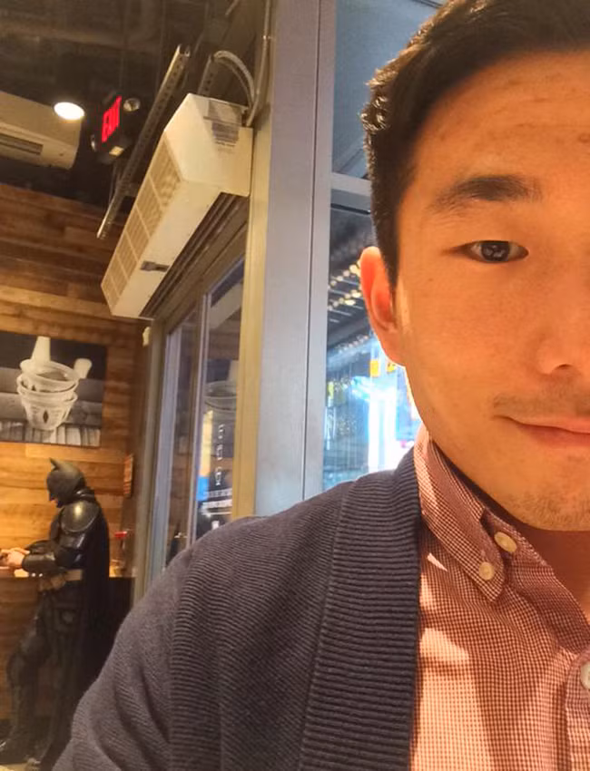 Đến "Người dơi" còn phải tìm chỗ tránh nóng.