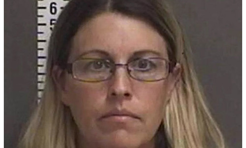 Xet xu co giao du nam sinh quan he tinh duc tren duong soi