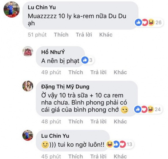 Cả hai bình luận qua lại khiến fans vô cùng hào hứng và thích thú.