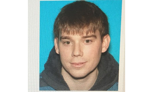 Chân dung tay súng khỏa thân xông vào nhà hàng bắn chết 4 người.