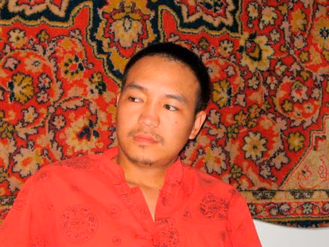 Nhan tinh sat hai vo va hai con nho cua bo roi dot phi tang