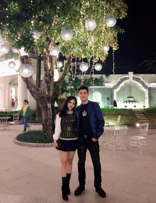 Kiều Nguyễn đã có gia đình đàng hoàng, sự nghiệp ổn định, chồng đẹp trai và yêu thương cô hết mực. Không có lí do gì để cô phải đi giật chồng người khác.