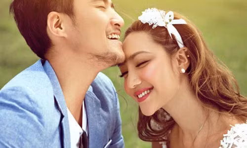 Vợ chồng muốn hạnh phúc cần học cách thấu hiểu, chia sẻ cùng nhau mọi điều trong cuộc sống - Ảnh minh họa: Internet