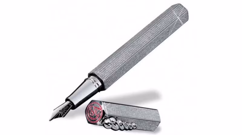 La Modernista Diamonds của Caran d'Ache.