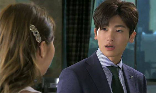 Giam doc dieng nguoi vi 