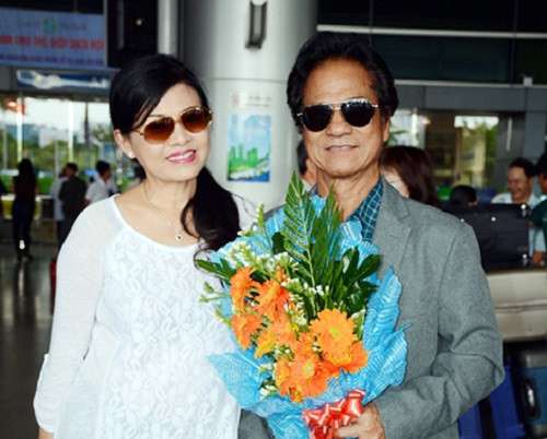 Chế Linh và vợ - bà Vương Nga.