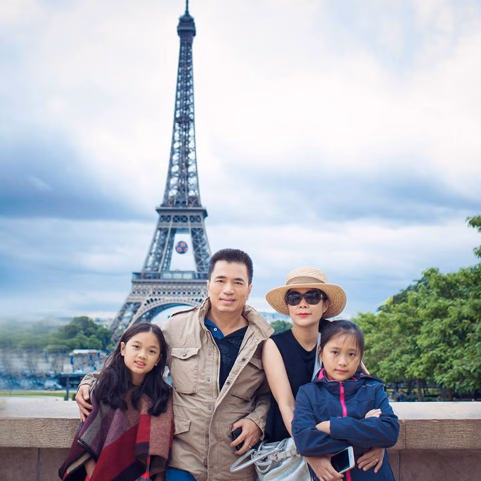 Mỹ Lệ khoe cuộc sống giàu có, yên bình bên chồng con ở Đức My Le khoe cuoc song giau co, yen binh ben chong con o Duc