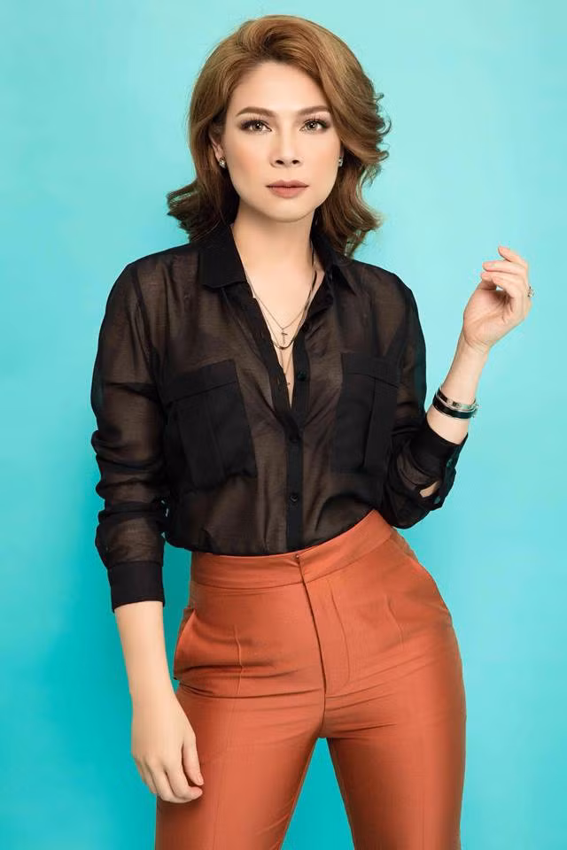 Thanh Thao nhanh chong lay lai voc dang sau sinh hen ngay tai xuat