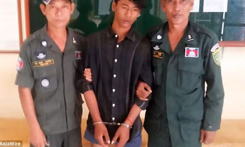 Chhoen Chanseng đã bị bắt sau khi cô dâu hét toáng lên.