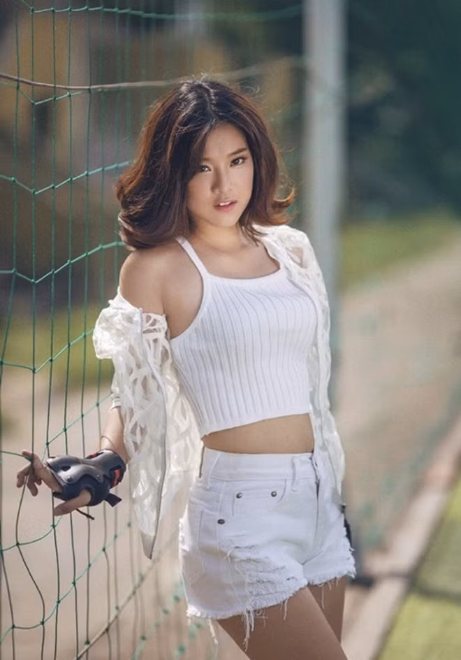 Hoang Yen: Trong tinh yeu, toi khong nghi den tien-Hinh-2