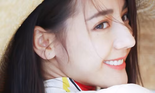 Nhan dien khuon mat phu nu khien dan ong me met