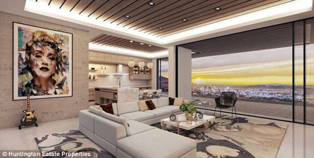 Trên sân thượng có bồn tắm nước nóng cùng bể bơi vô cực là nơi hoàn hảo cho việc tổ chức những bữa tiệc của nam ca sĩ Justin, nơi họ có thể ngắm toàn cảnh Los Angeles.