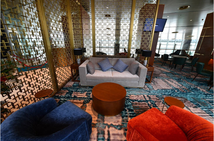 Các hạng mục chính bao gồm: sảnh đón tiếp, khu phục vụ buffet và cocktail, khu vực trung tâm, phòng hút thuốc, toilet và phòng tắm riêng.