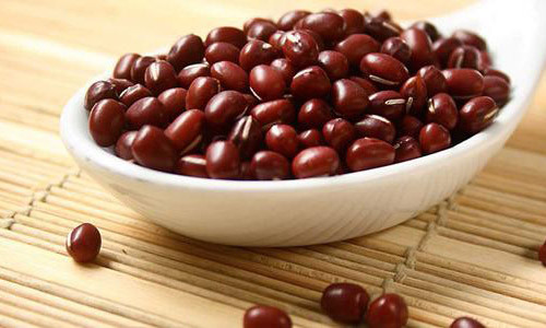 Dat ngay thu nay vao vi dam bao may man ao ao ap den