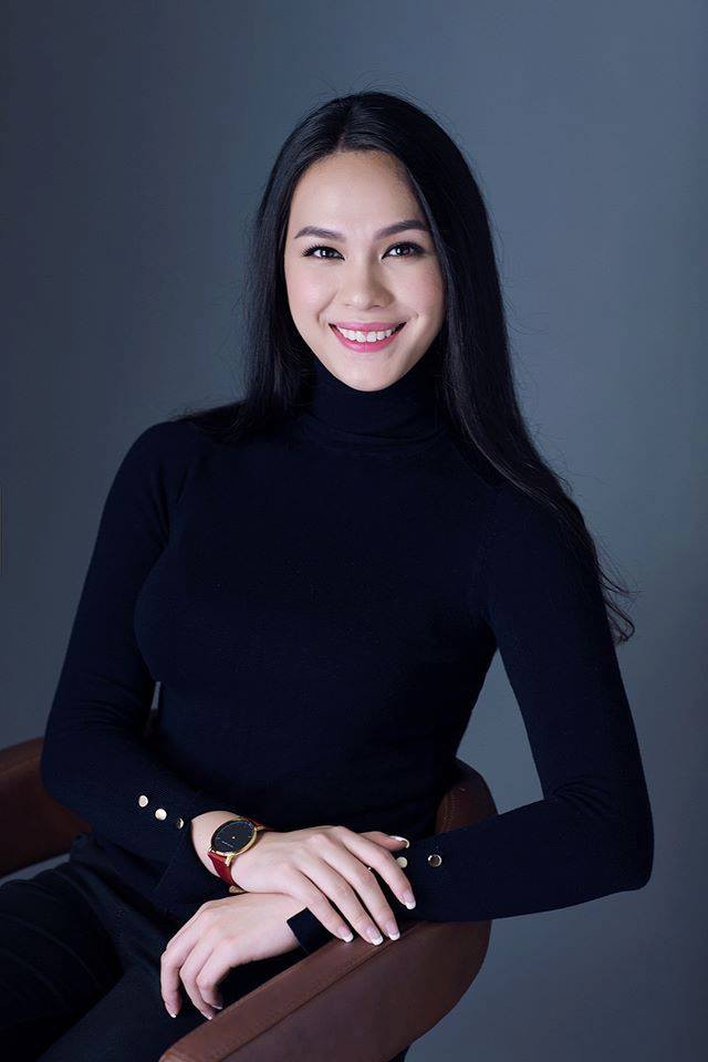 Thùy My được đánh giá là người có gu thời trang tinh tế khi theo đuổi phong cách tối giản với nhiều trang phục có gam màu trung tính nhưng vẫn toát lên được vẻ sang trọng.