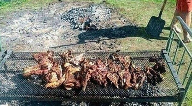 Giường ngoài mục đích để ngủ còn có thể làm lò nướng.