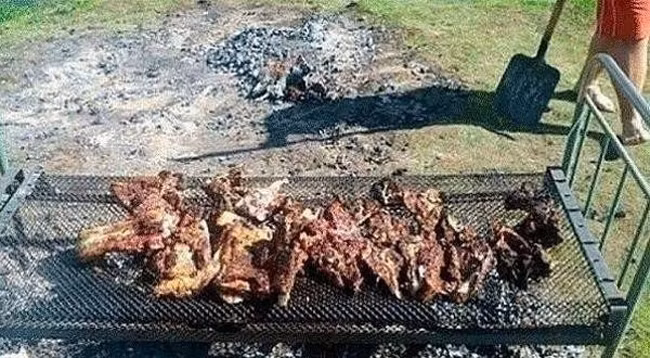 Giường ngoài mục đích để ngủ còn có thể làm lò nướng.